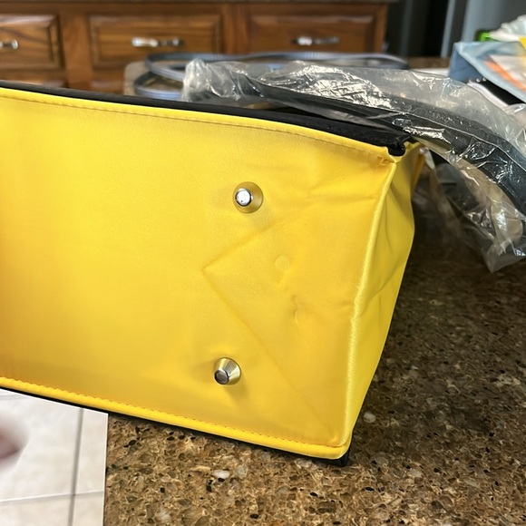 NWOT PANQQBORN DESIGN BLACK AND GOLD COMPUTER BAG - Picture 8 of 10